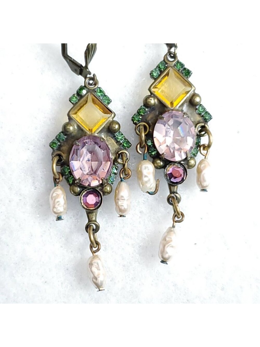 Sorrelli Earrings Chandelier Dangle Rhinestone Pearl Purple Gold Tone 2"